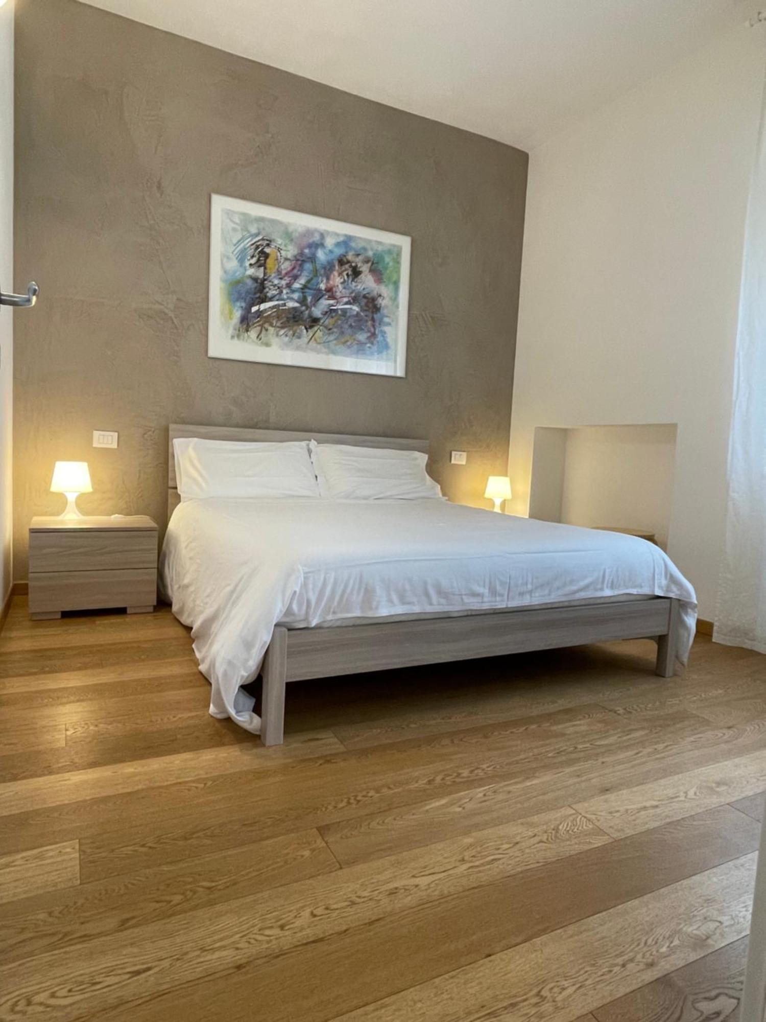 Sarah Apartment Verona Fiera ภายนอก รูปภาพ